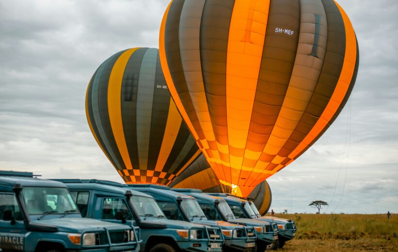4-Day Safari Adventure: Serengeti & Ngorongoro Crater Exploration